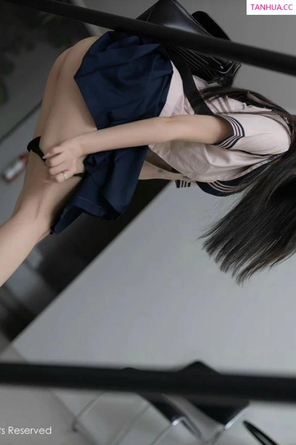 鱼子酱fish  [XiuRen]高清写真图 2024.03.15 No.8244 鱼子酱Fish 丝袜美腿第48张图片
